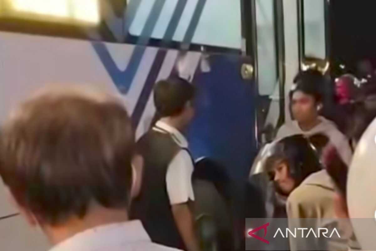 TransJakarta hands over CCTV footage of Gunung Sahari incident to police