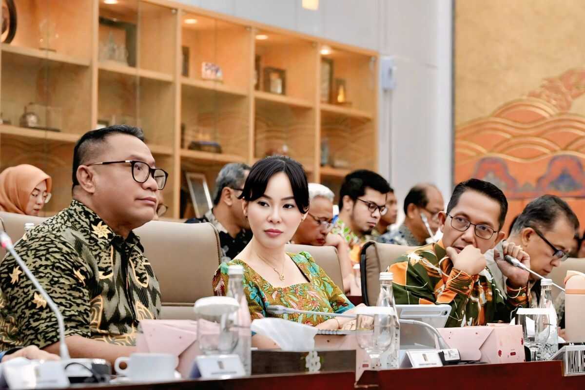 Batam's economic growth soars to 7.49 percent in 2025