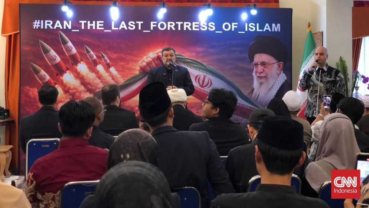 Iranian Ambassador Receives Condolence Letter from Prabowo