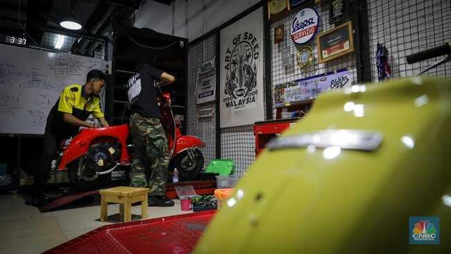 Prabowo Extends Subsidy Up to Rp6 Million per Unit to Convert Gasoline-Powered Motorcycles to Electric