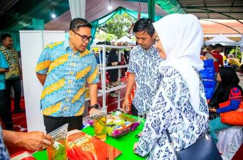 Ramadan Bazaar Crowded by Residents, Tangsel Vice Mayor Pilar: This Is an Effort to Safeguard Residents' Purchasing Power