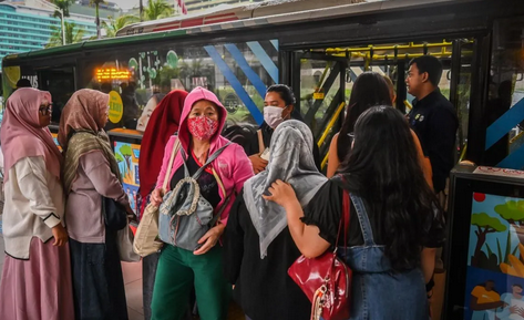 Why Busway Lanes Must Be Kept Clear: Understanding the Rights of Public Transport Passengers