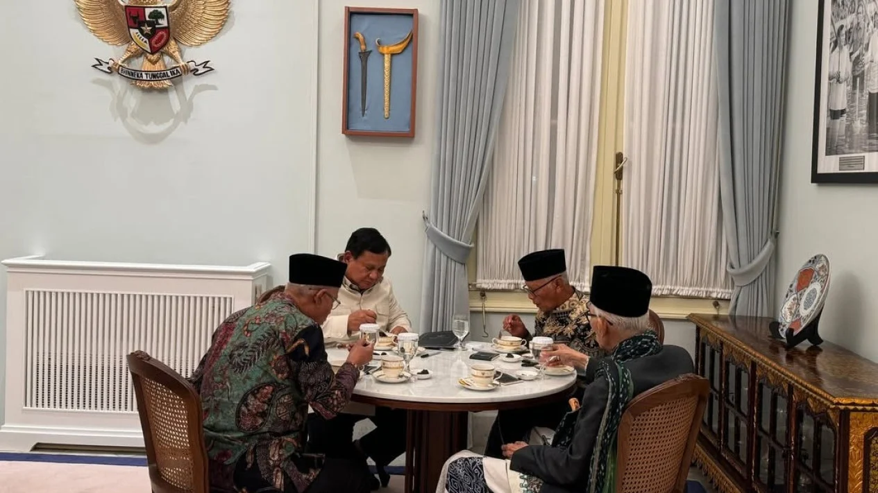 Prabowo Breaks Fast with Muhammadiyah Chairman and Rais Aam PBNU