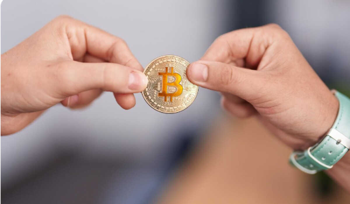 Why Bitcoin Is Favoured Over Gold During the US–Israel–Iran War? Here Are the Reasons