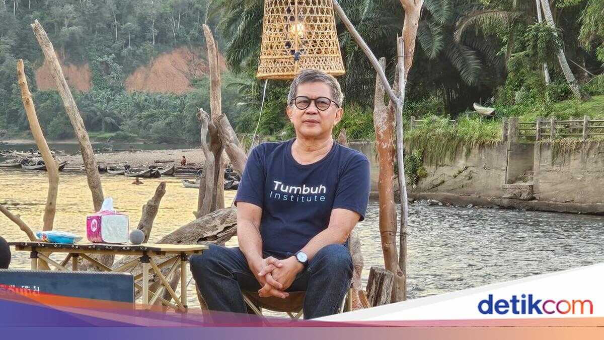 Rocky Gerung: Elephant Ivory Is a Portrait of the Forest, Do Not Disturb It