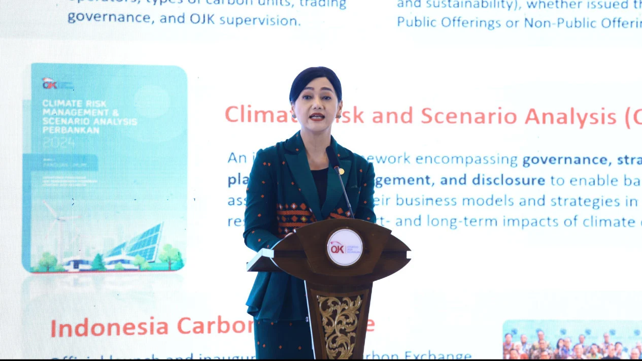 Fitch Revises Indonesia’s Outlook to Negative, OJK Says Financial Stability Is Maintained