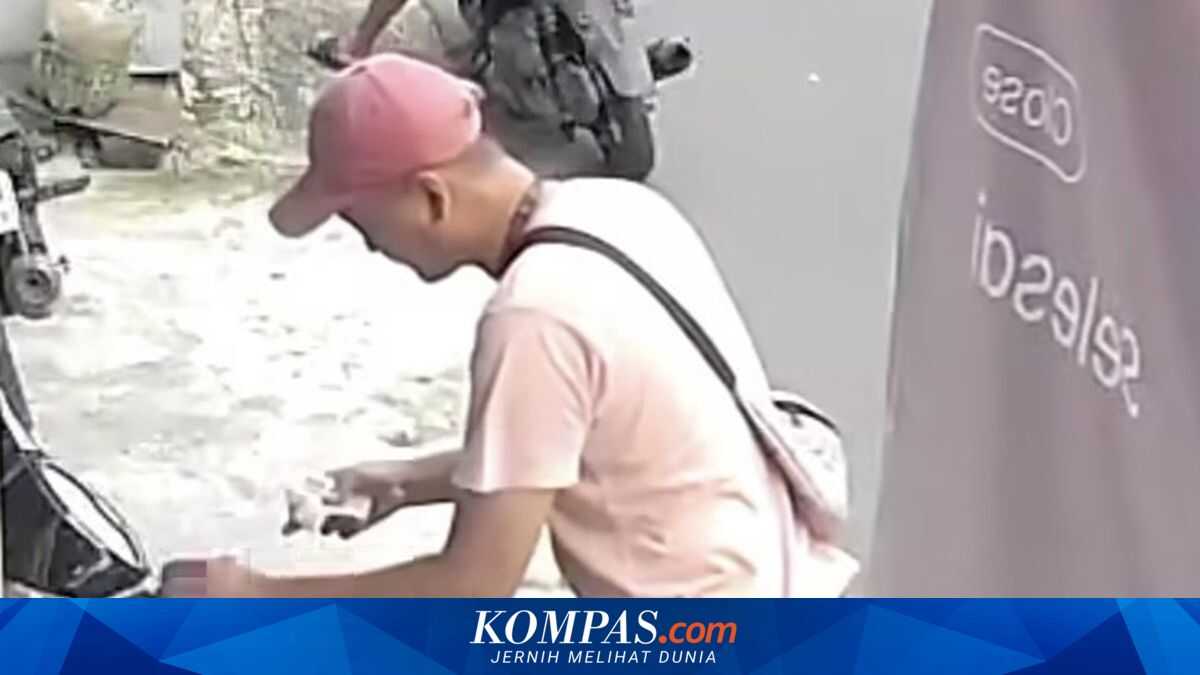 Hundreds of QR Code Stickers Linked to Online Gambling Spread Across Jakarta; Stickerer Paid Rp100,000 per Sticker