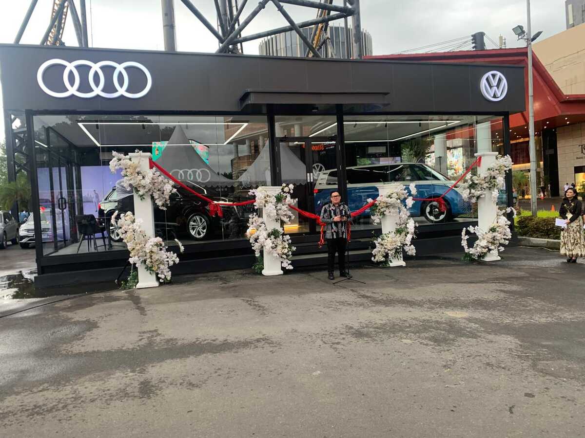 First Volkswagen–Audi Pop-Up Store Opens in Bandung, Bringing the Brands Closer to Customers