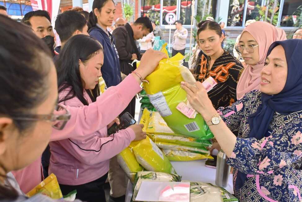 Bandung City Government Ensures Adequate Food Stock Ahead of Eid al-Fitr