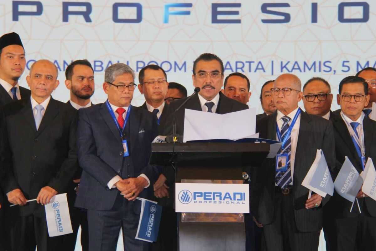 Harris Arthur Announces Peradi Profesional as the Answer to Lawyers' Challenges