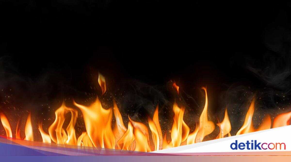 Three rental houses in Bogor burn down; 1.4-year-old baby dies