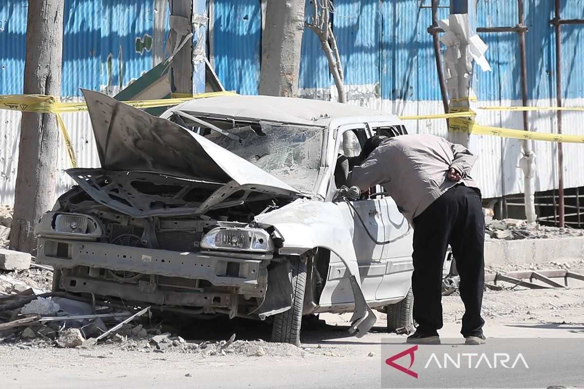 South Korea bans its nationals from travelling to Iran