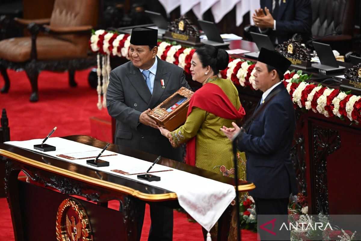 Hoax! Prabowo uses prerogative to oust Puan Maharani