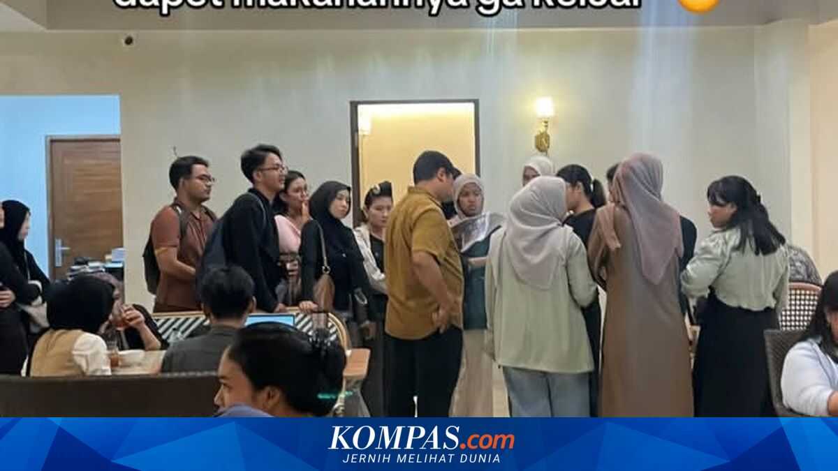 Roti Romi Customers Disappointed: No Table at Iftar Despite Having a Reservation