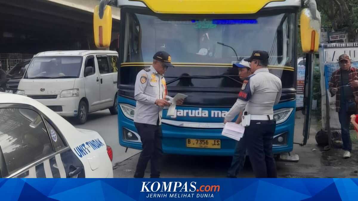 Sudinhub Cracks Down on Shadow Terminals in West Jakarta, Five Buses Fined