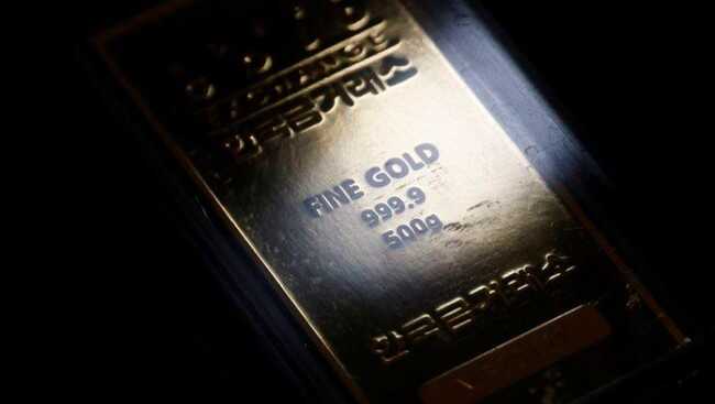 Gold Prices Fall More Than 1%, Hit by Their 'Eternal Foe'