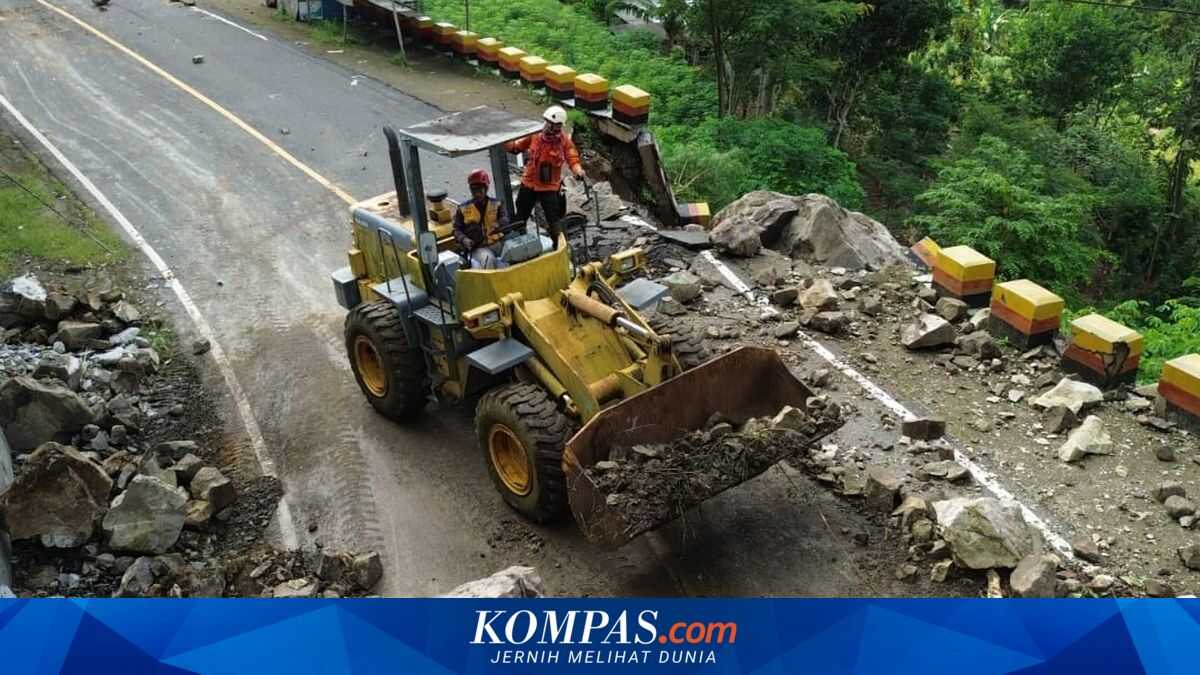 Trenggalek-Ponorogo National Road Now Passable with Restrictions Following Landslide