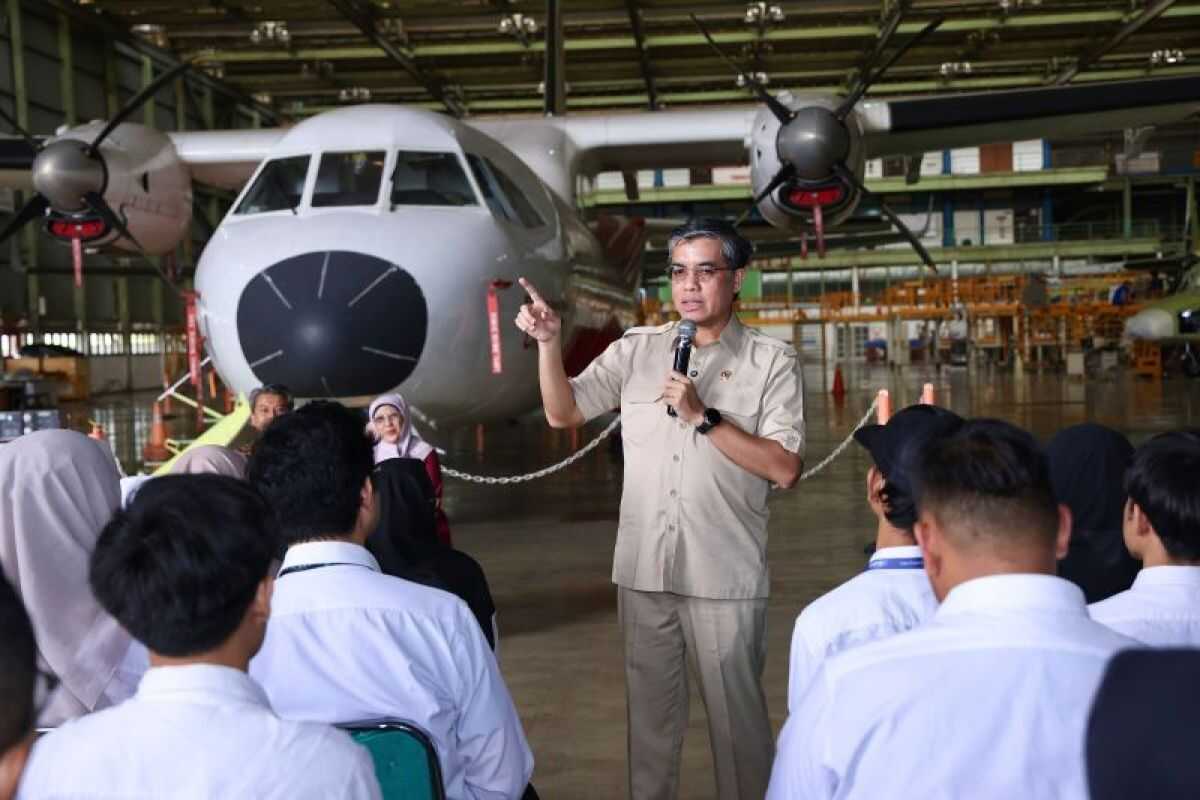 Minister of Manpower: National Internship opens opportunities for participants to be recruited as employees