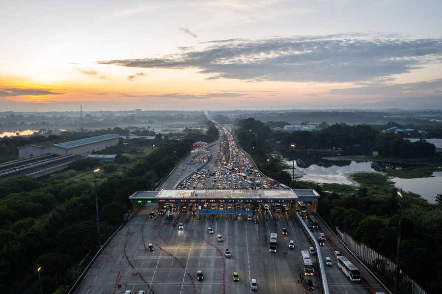 When the One-Way Toll System Will Operate on the Trans-Java Toll Road During Mudik 2026