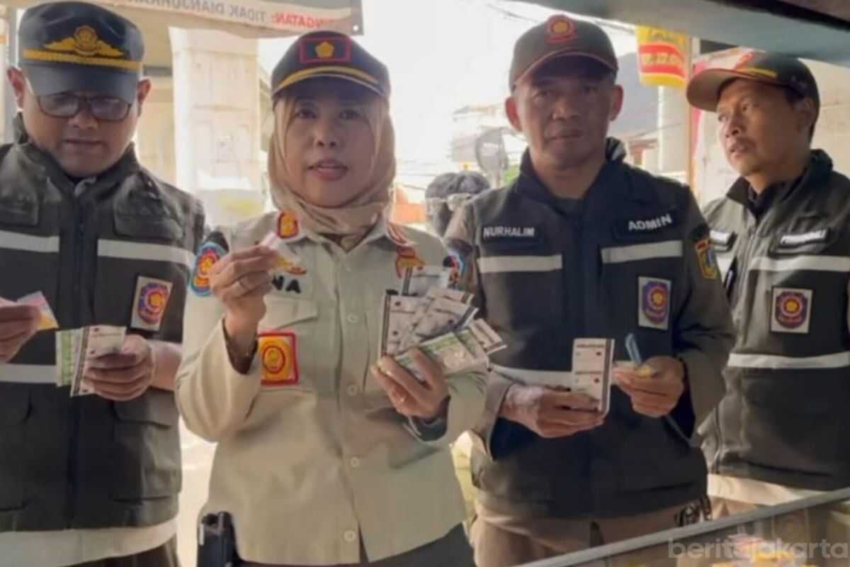 Satpol PP destroys 1,336 G-class drugs in Pesanggrahan