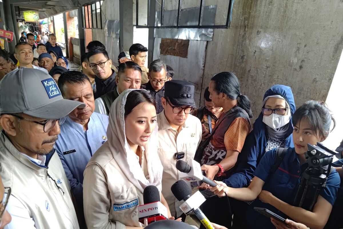 Wamendag: Government to clamp down on MinyaKita sales above the price ceiling