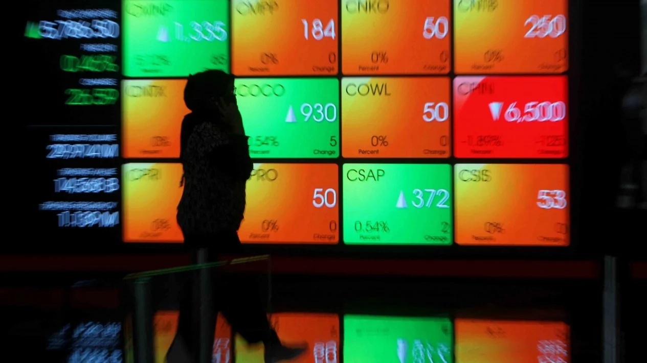 IHSG Slides 201 Points in Session I as Three Stocks Stay Resilient in Bleeding Market