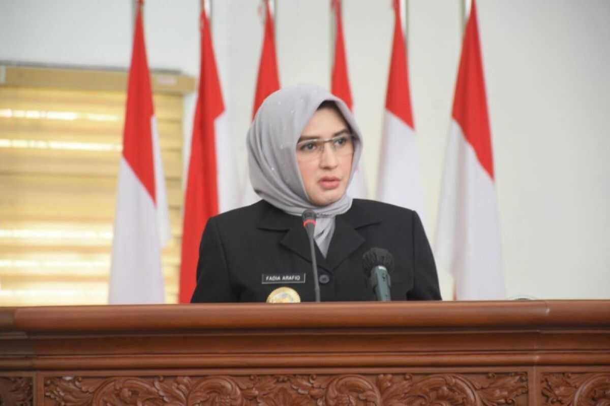 KPK to summon the husband and child of Fadia Arafiq who received corruption money