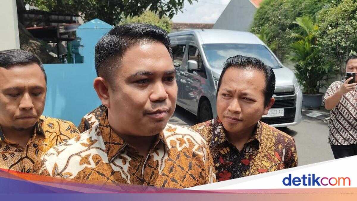 Deputy Minister for Migrant Workers Protection Visits Jokowi in Solo: What Was Discussed