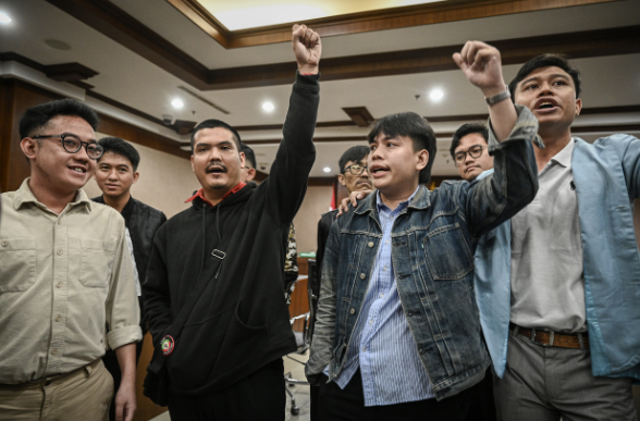 Today, Delpedro Marhaen and Others Face Verdict Reading in the 2025 Incitement Case Linked to Protests