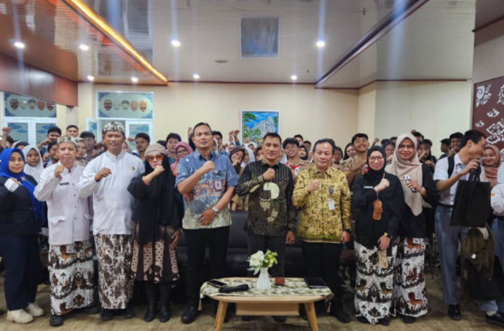 Ministry of Home Affairs teams up with schools to counter violent extremism