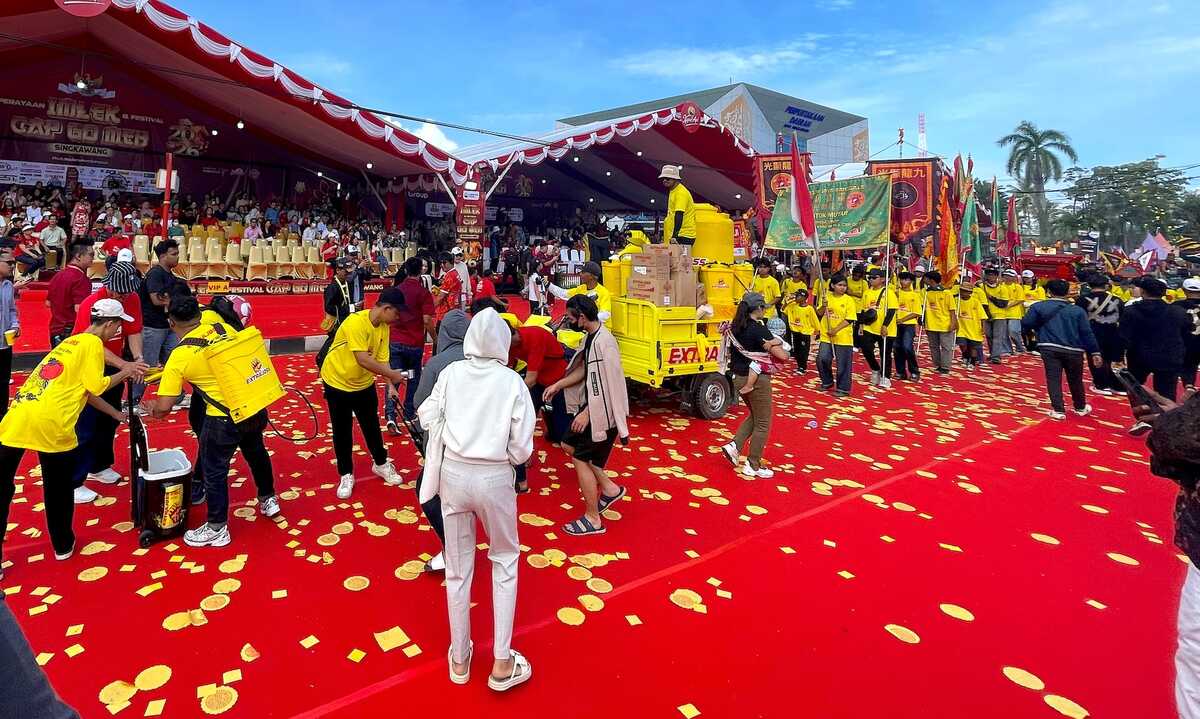 Cap Go Meh in Singkawang: The Beauty of Diversity and Tolerance that Brings Positive Energy