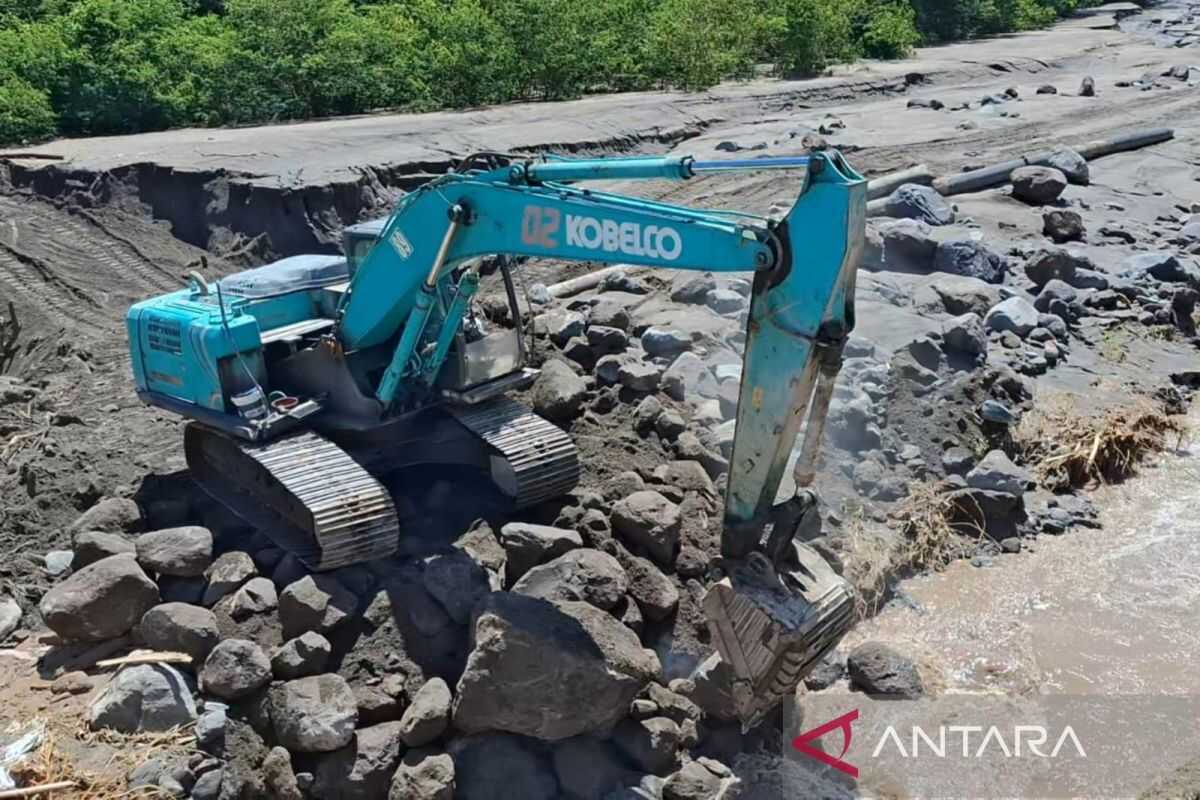 SAR team expands search for Merapi lahar flood victims