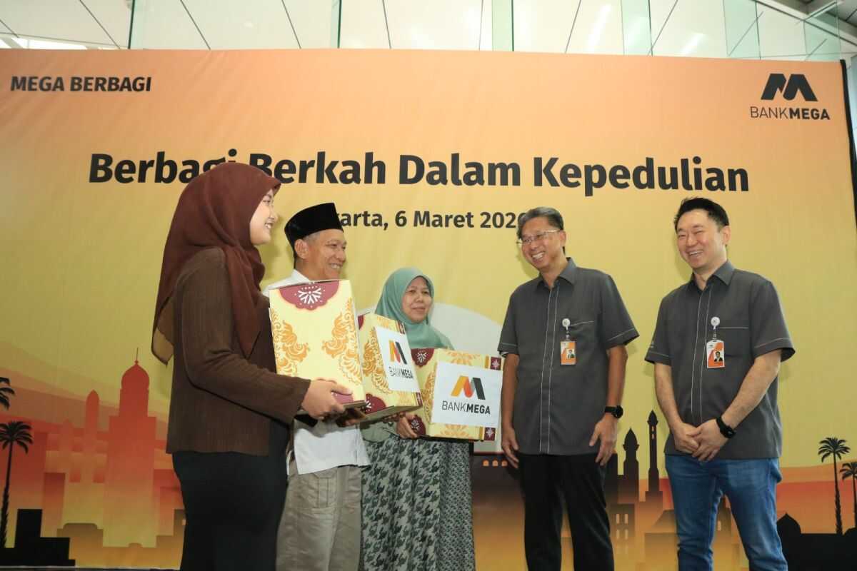 Bank Mega distributes 15,000 basic food packages to communities ahead of Eid al-Fitr