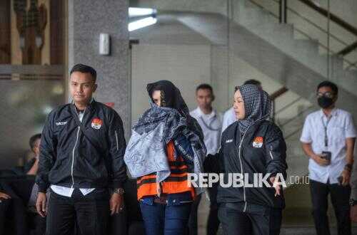 KPK to Question Husband and Child of Pekalongan Regent, Probe Company Set Up by Fadia and Family
