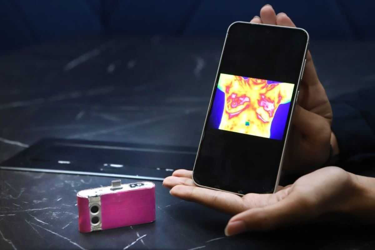 UB students launch breast cancer early-detection system via BUDDY