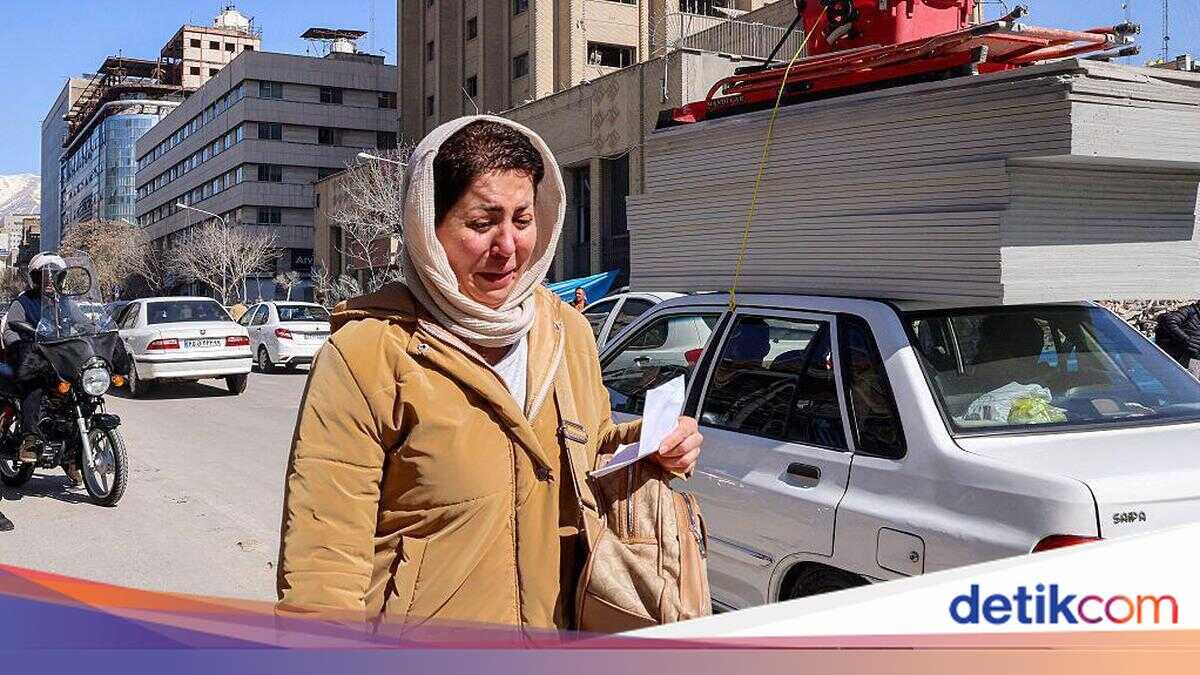 Iranian Residents: If We're Not Killed, We'll Stay Here