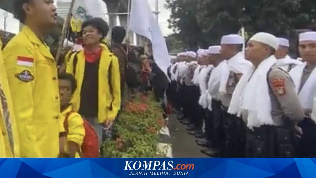 UI student who defaced a policewoman's uniform during a protest will undergo campus guidance