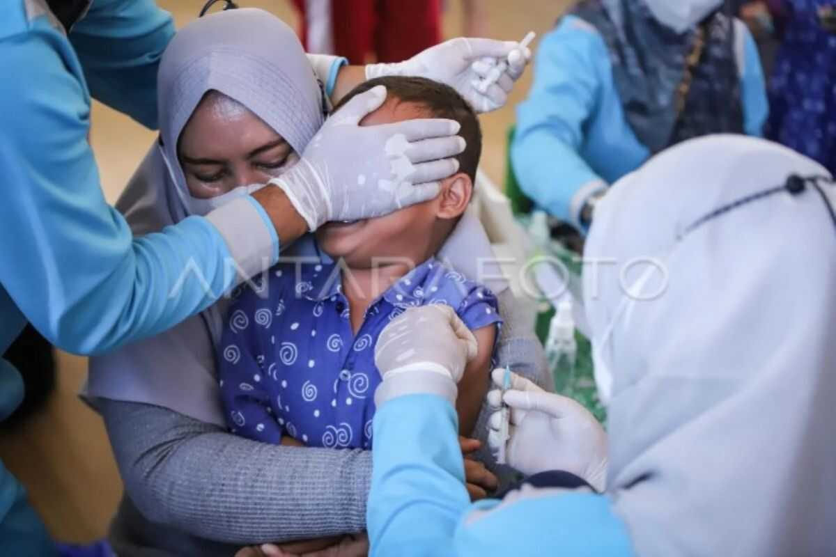 Indonesia assures public MR vaccine safe amid measles cases