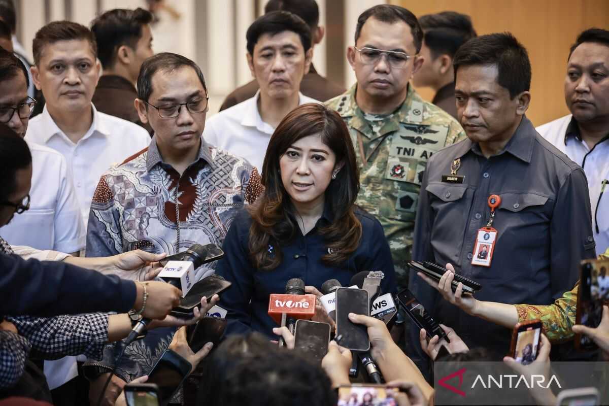 Indonesia restricts under-16 access to high-risk digital platforms