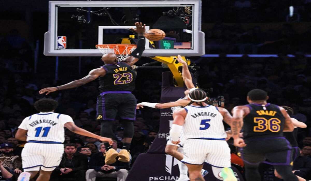 LeBron James's Record Feels Bittersweet at the Lakers' Home