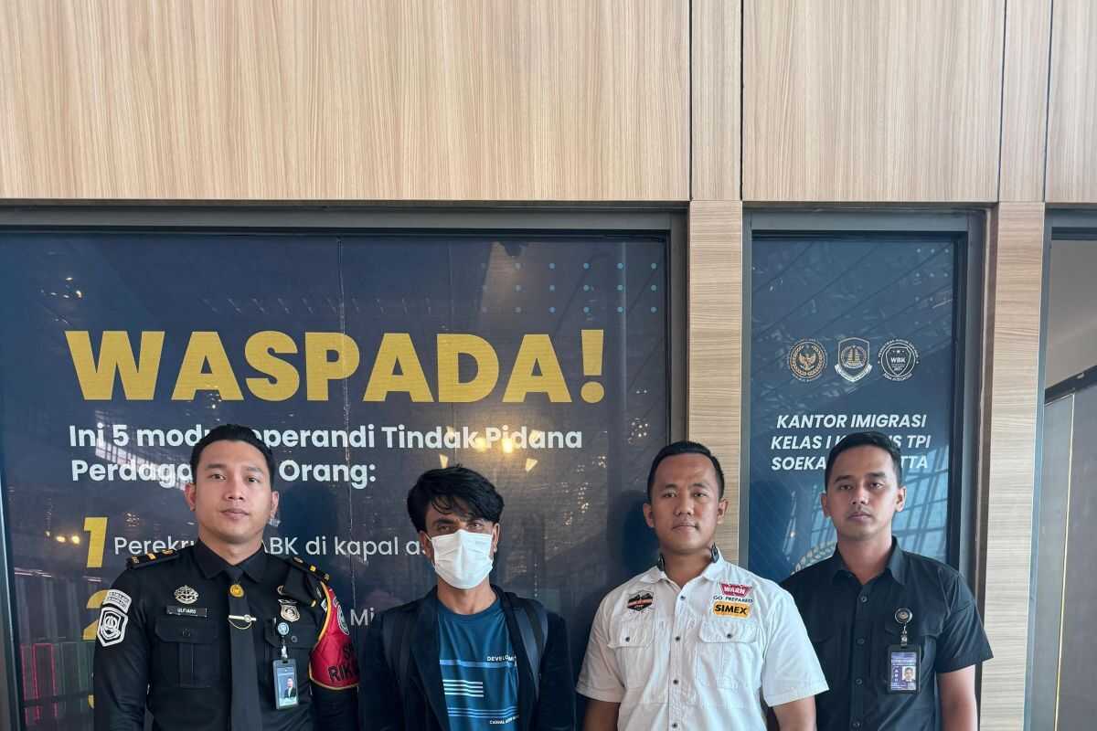Pangkalpinang Immigration Deports Pakistani National