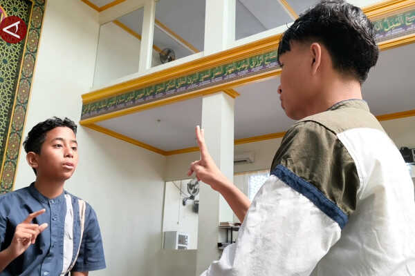 When the Deaf Learn the Qur\'an in Sign Language at the Inclusive Ramadan School