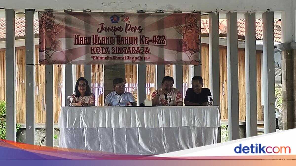 Cultural Parade for Singaraja's 422nd Anniversary Highlights the Tale of Ki Barak Panji Sakti