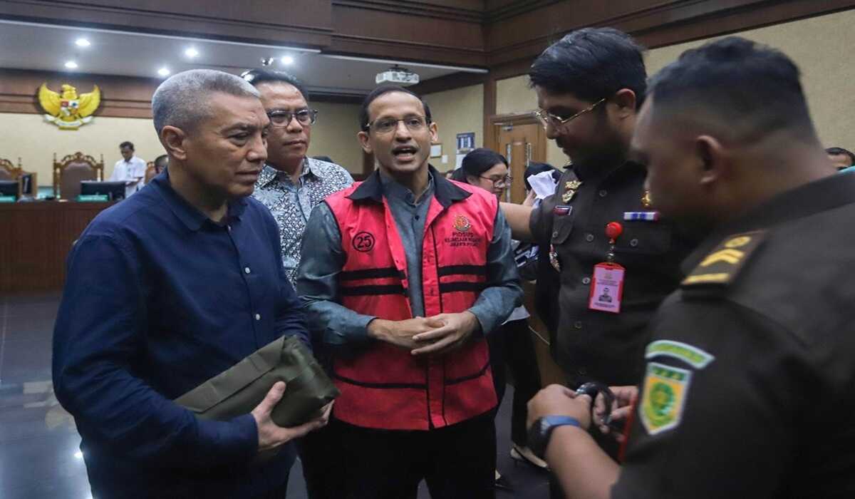 Prosecutor says Mulyatsah Felt Trapped by Nadiem Makarim Over Chromebook Project