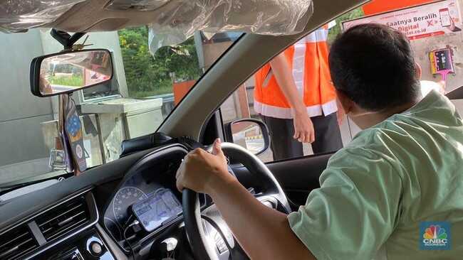 Jakarta–Padang Road Trip by Car: 36 Hours Behind the Wheel, Tolls and Fuel Costs