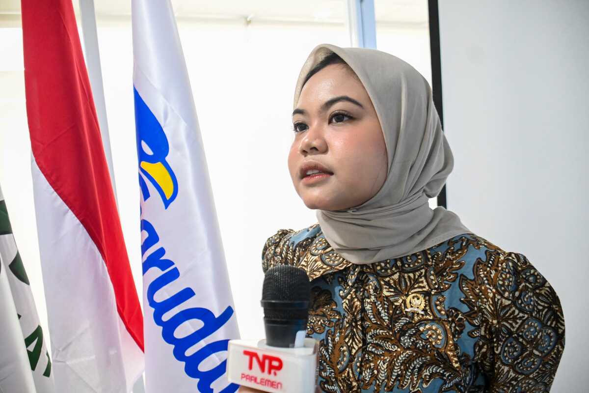 Lawmakers urge the food industry to become pioneers of environmentally friendly packaging