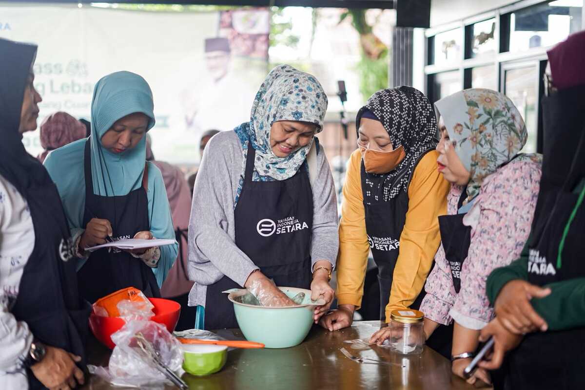 More Ramadan Blessings for Mothers as Sandiaga Uno Holds Entrepreneurship Training