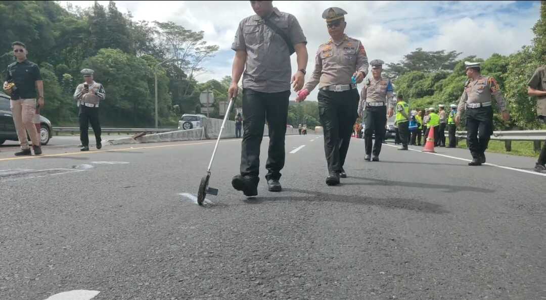 Police identify three causes of the accident; container truck driver named as suspect