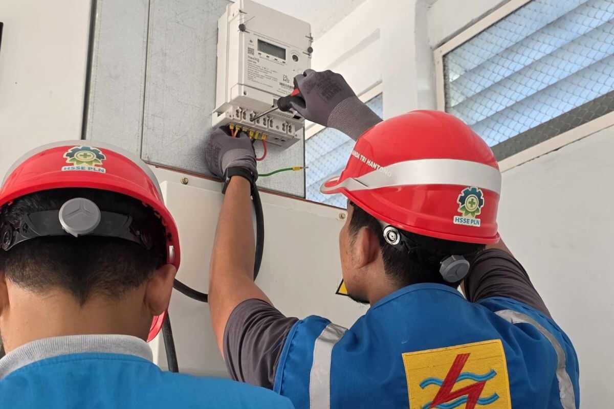 PLN UID Sulselrabar Urges Public to Beware Electrical Hazards
