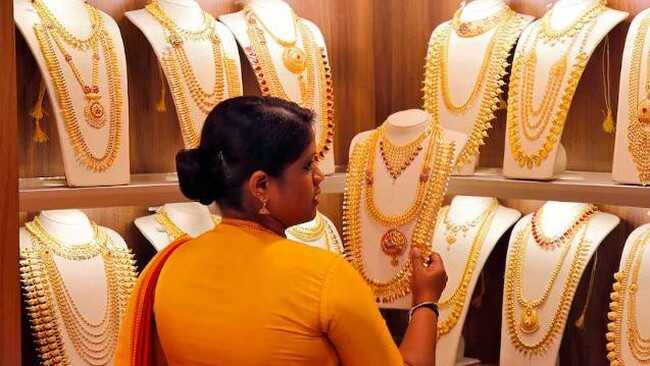 Gold Prices Rally Again, Traders on Alert Ahead of India's Wedding Season